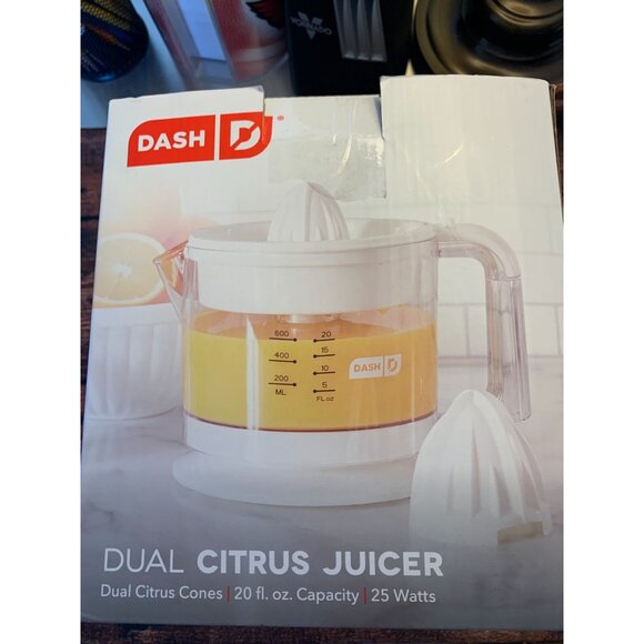 Dash Dual Citrus Juicer 20 Fl. Oz. Capacity 25 Watts Clear/White Plastic Electri - Picture 1 of 4